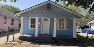 2241 N Mascot Ave Gallery 1