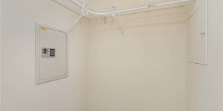 819 Virginia Street Gallery 8