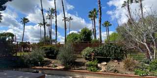 Stunning 3b/2b home with views of the golf course Gallery 21