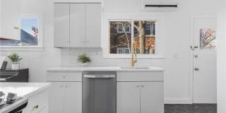 420 Wayland Avenue Gallery 13