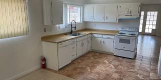 Classic 3Bed/2Bath single story home located near Boulder Highway Gallery 9