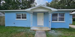 Charming 3-Bedroom, 2-Bath Home with Bonus Room and Detached Garage in Lakeland!! Gallery 3