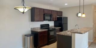 473 Deer Path Gallery 1