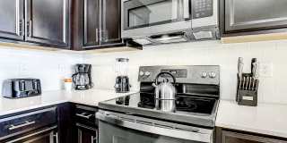 Beautiful 2-Bedroom, 2-Bath Furnished Condo in ChampionsGate Resort – Furniture Optional! Gallery 38