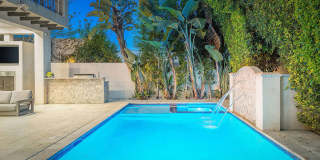 333 S Canon Dr Gallery 35