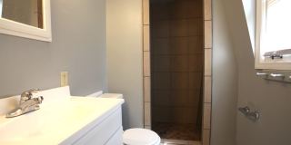 Remodeled 5bed/3.5 Bath House! Gallery 12