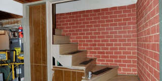Charming 2 bed 1 bath bungalow with 2nd living room Gallery 27