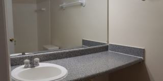 Hewitt Gardens Gallery 100