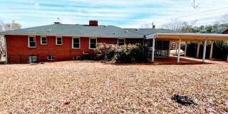 Great 4 Bedroom House Gallery 34