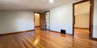 10204 West Bungalow Parkway - UPPER Gallery 15