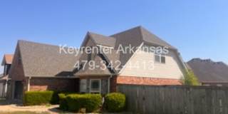Spacious 4 Bedroom Home in Centerton! Gallery 1