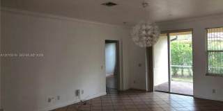 693 Live Oak Ln Gallery 3
