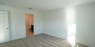 Single Family House Minutes to Davenport Posner Park Shopping Mall Gallery 16
