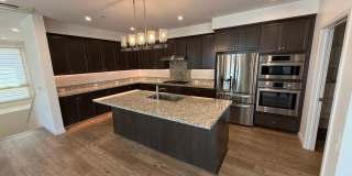 Bright and Spacious 5BD/3BA Condo in Desirable Boulevards Dublin Community! Gallery 4