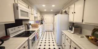 Luxury Living at its Finest! Gallery 18