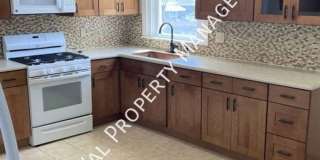 Spacious 3 Bedroom Home – Backyard + Porch Included! Gallery 1