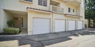 Spacious Townhome Located in the Highly Desirable Shadow Ridge Community of Oak Park Gallery 37
