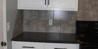 Newly Remodeled! Close to Tinker Gallery 10