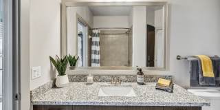 The Peri on Westheimer Gallery 8