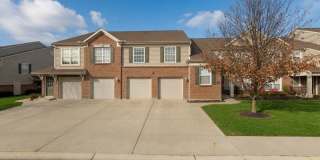 MAINEVILLE - Open concept 2 bed 2 bath condo Gallery 1