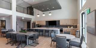 Avenida at Centerra Age 55+ Apartment Homes Gallery 27