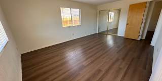 Welcome to this 2 bedroom 1 bath home! Gallery 13