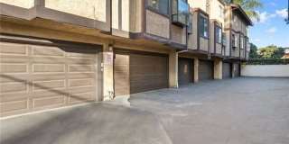 7239 Comstock Avenue Gallery 36