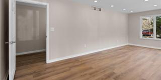 1 CENTER Street unit: 7 Gallery 1