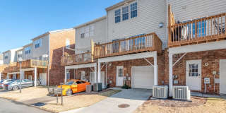 This Stunning Townhome in the Heart of Ballantyne Gallery 27
