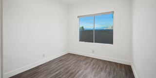 627 Brittania Street Apartments Gallery 21