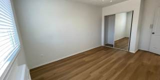 15925 Victory Blvd. Gallery 20