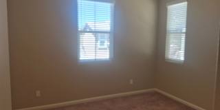 Adorable 3 bedroom 2.5 bath Gallery 16
