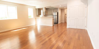 1452 S Bedford St Gallery 5