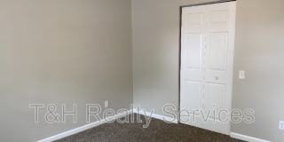 3008 North Pauline Avenue Gallery 16