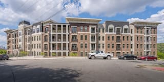 Adams Edge Apartments Gallery 40