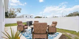 7520 N COOLIDGE AVENUE Gallery 46