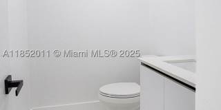 13250 SW 7th Ct Gallery 19