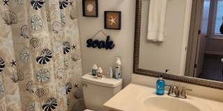 South Bay Lakes 2-Bedroom, 2-Bathroom Condo Gallery 9