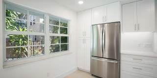 705 New York Street Gallery 9