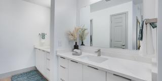 The Kensington Gallery 20