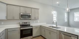 Modern 3 Bedroom Home in Red Bank Gallery 14