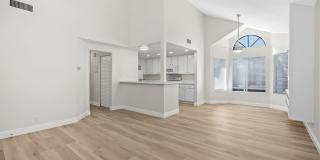 Prime Irvine Living: Bright End Unit Steps from Pool & Parks Gallery 11