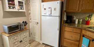 703 SW Central Avenue unit: 105 Gallery 4