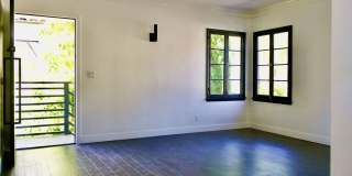 8216 Willoughby Avenue Gallery 3