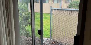 1 Bedroom 1 Bathroom at Hollywood Park Apartments Gallery 35