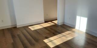 26 West 15th St Gallery 14