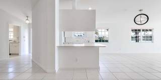 8270 Eleuthera Lane Gallery 22