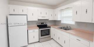 5771 SW 36th Ct Gallery 1