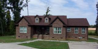 Beautiful Brick Ranch Home on a Large Lot Beautiful Brick Ranch Home on a Large Lot Gallery 1