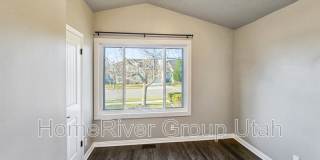 175 W 1530 N Gallery 19